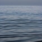 ‘숙면도 디지털로 관리한다’…수면 트렌드는 ‘테크 & 마인드풀니스’ a view of a body of water from a boat